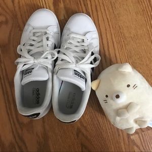 ADIDAS Cloudfoam Advantage with Black Stripes